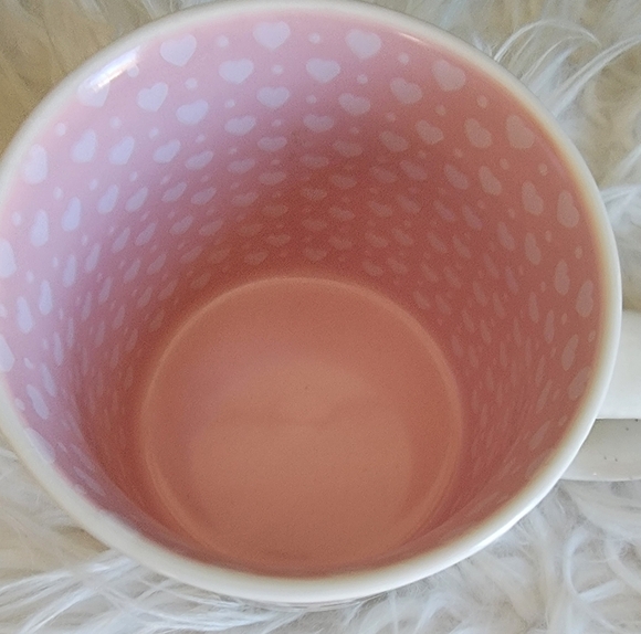 Peppermint & Pine Pink and White Gingerbread Mug with Crazing - Picture 4 of 6